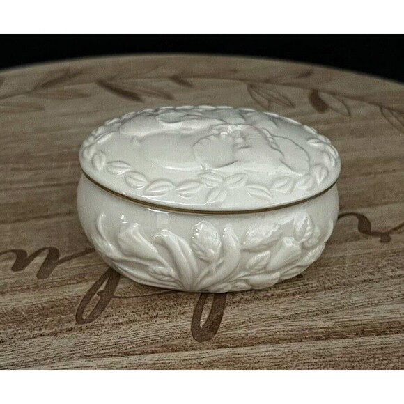 LENOX Tender Love Elephants Keepsake Oval Box w lid 24kt Gold trim Trinket Dish - Picture 8 of 12